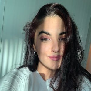 Meet your Posher, Bianca